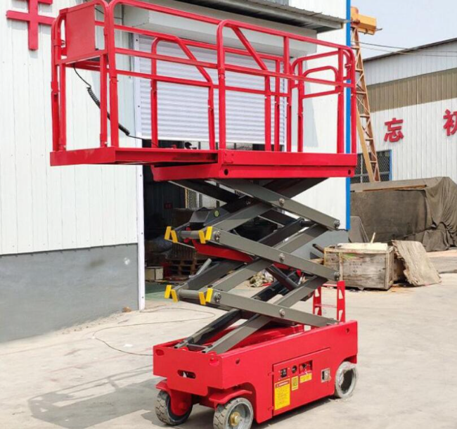 新蔡移动剪叉式升降机