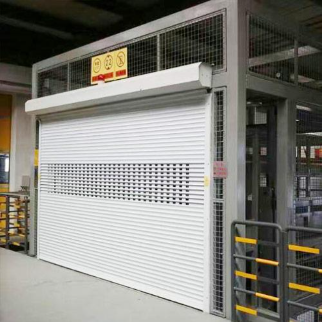 新蔡导轨式升降机货梯