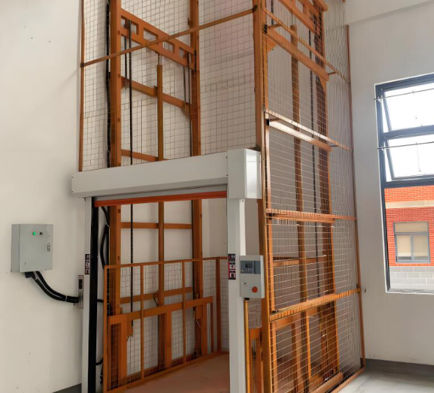 新蔡升降货梯是特种设备码